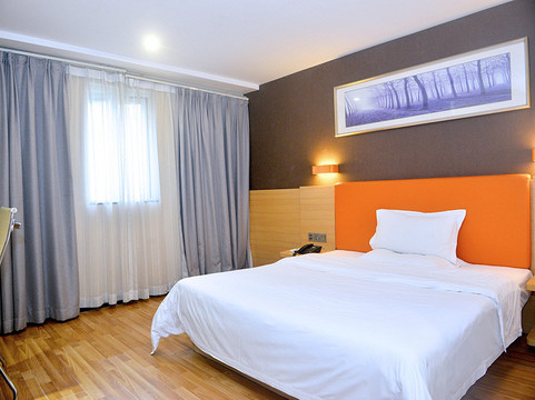 西曼酒店(高安鹏泰百货店)