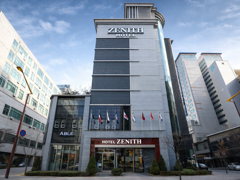 富川市酒店住宿-Zenith Hotel