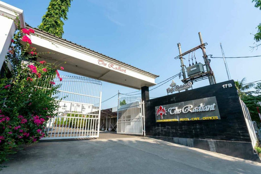 South Tangerang酒店住宿-The Radiant Center