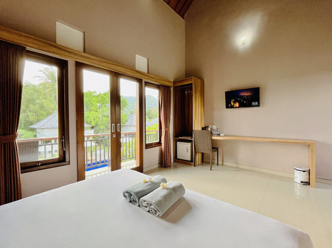 Ariana Beach Resort Amed - Bali