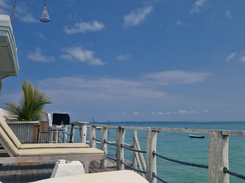 努沙切宁安岛酒店住宿-Ocean Brothers