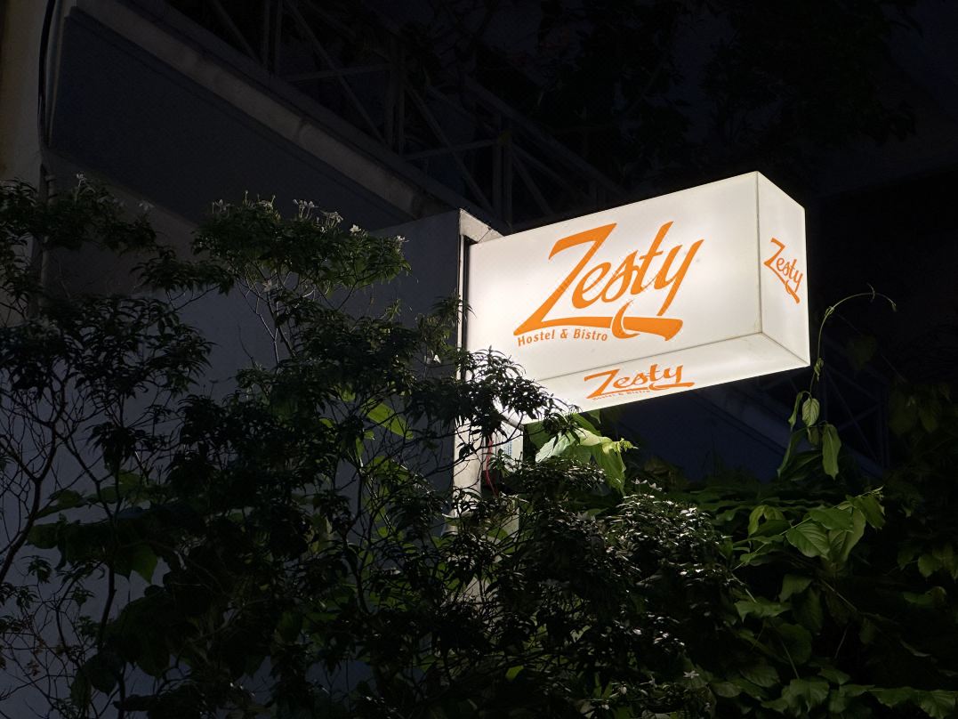 Zesty Hostel & Bistro