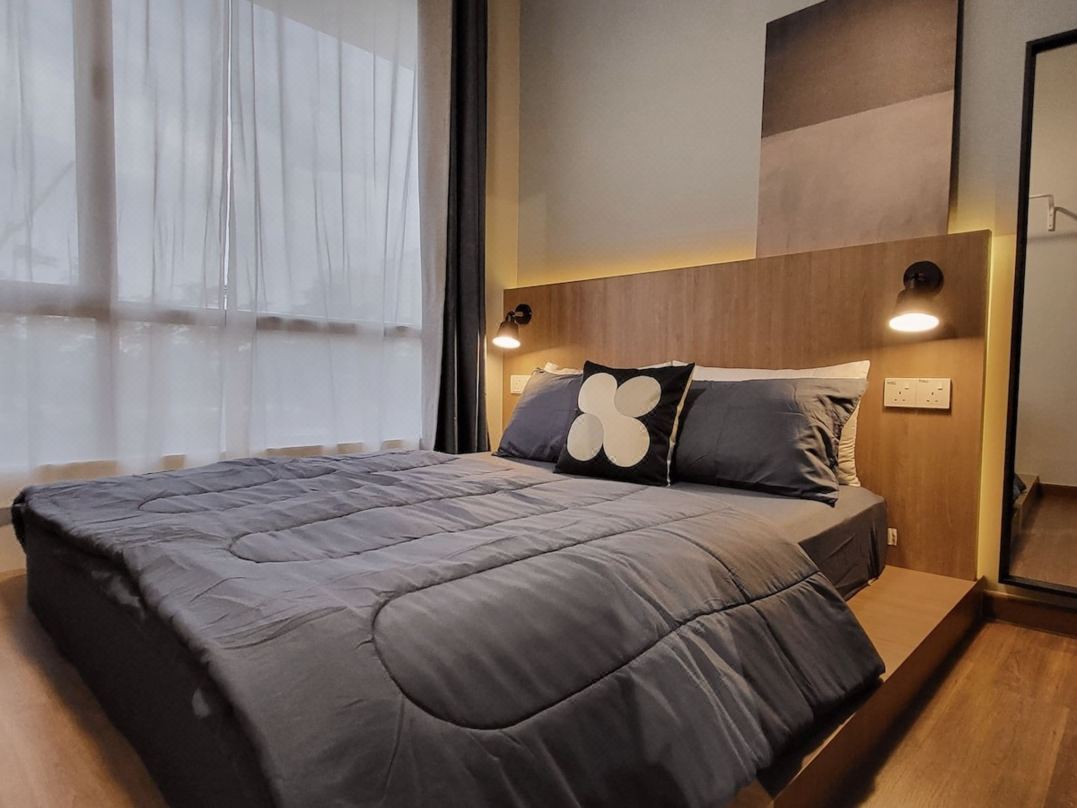 [Luxury Private Cinema Experience - Projector]