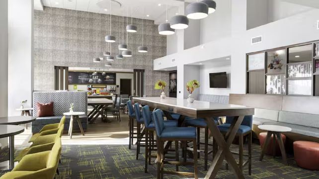 伊普西兰蒂欢朋套房酒店-官方