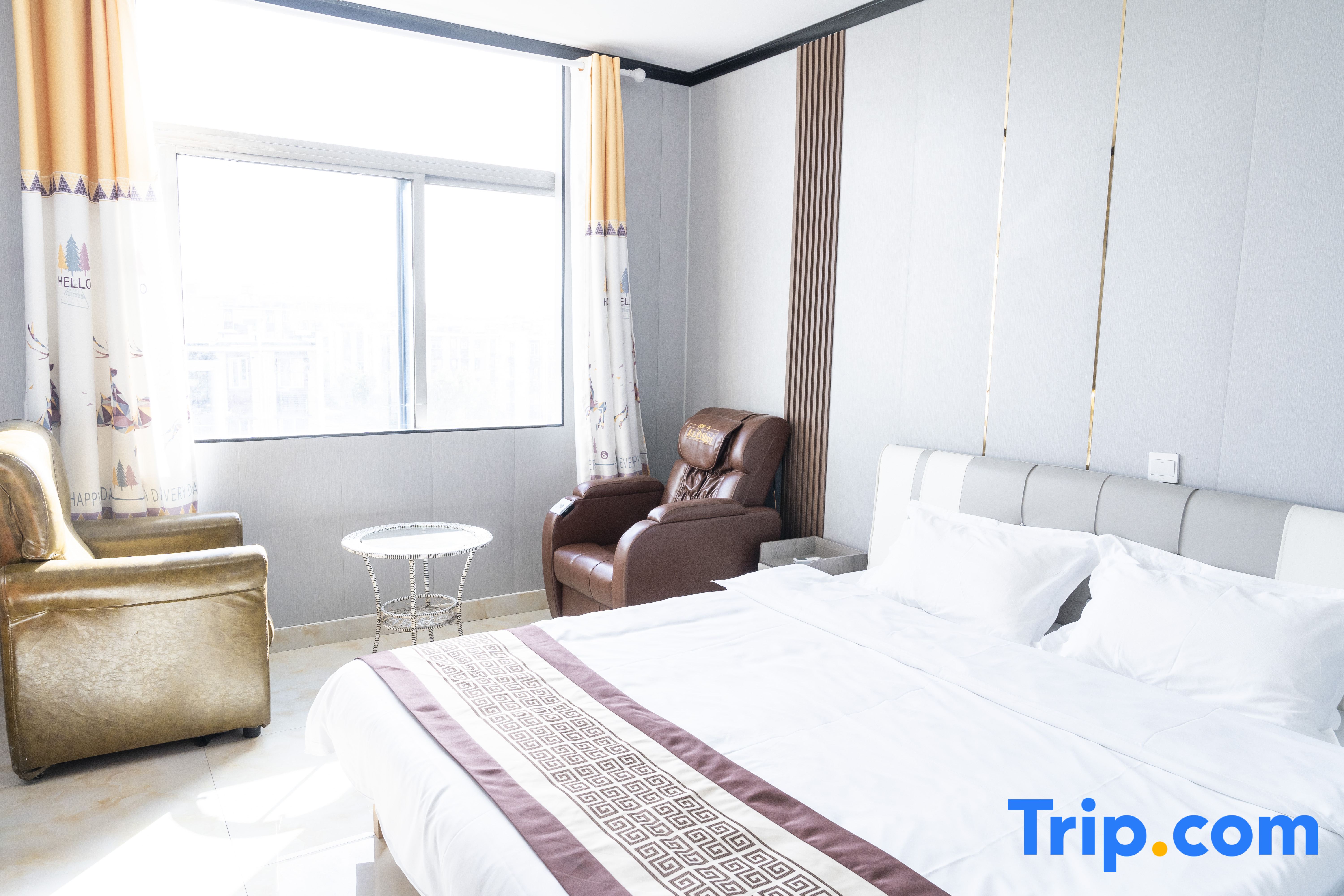 Jiaxing Jiyang Dianjing Apartment (Baguaban Shopping Center Shop)