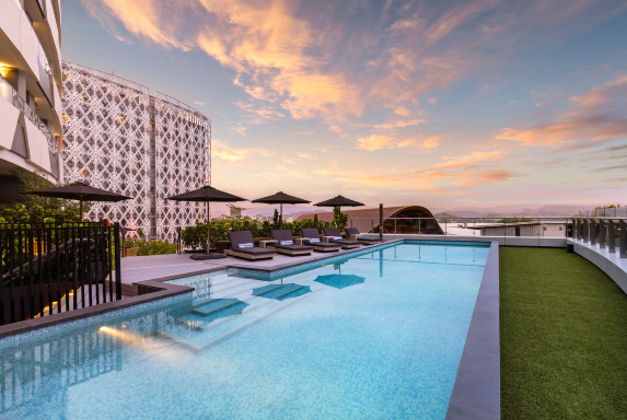 希尔顿泊特莫尔斯比港酒店及公寓-官方