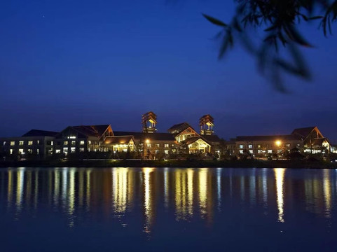 文登市酒店住宿-汤泊温泉度假酒店