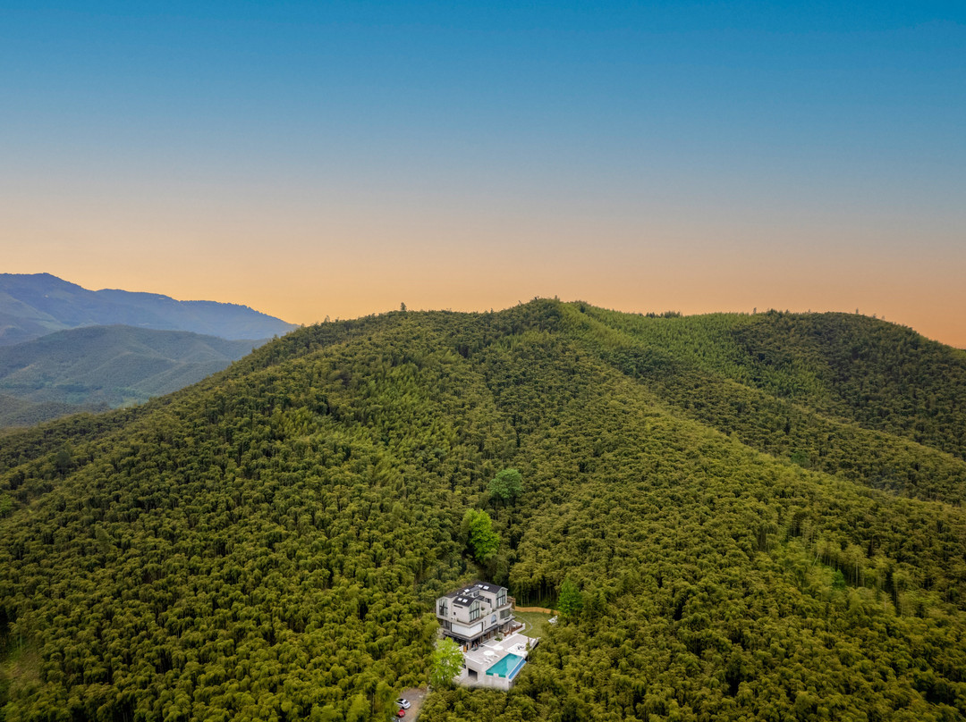 莫干山岭尚·山奢温泉度假酒店
