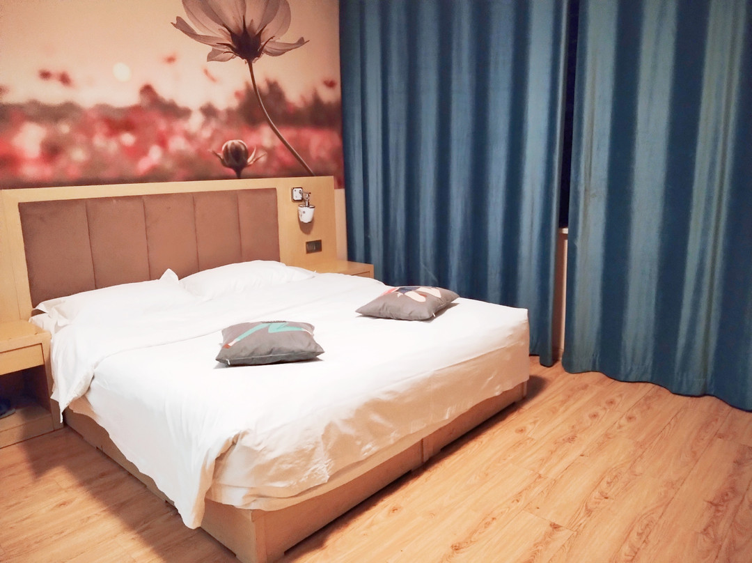 香河派酒店家具城店