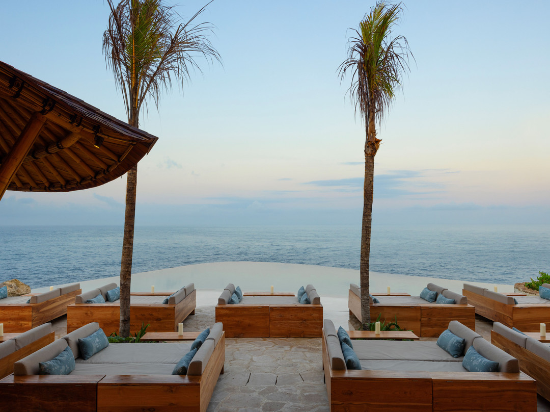 阿尔纳套房与海洋休息室