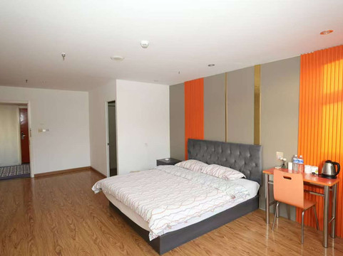 招远布丁体育场店