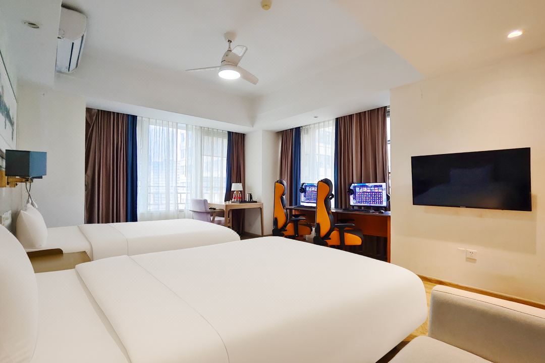 Asia Info E-Sports Hotel (Guiyang Baiyun North Railway Station Greenland Xinduhui Branch)