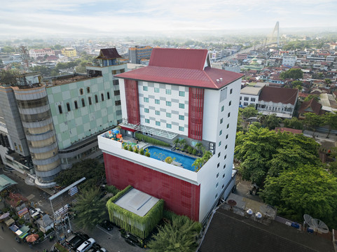 格兰德兹瑞皮卡巴鲁酒店主图