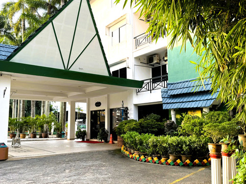 Kampung Baharu Sungai Lui酒店住宿-OYO 1236 Hotel Green Park