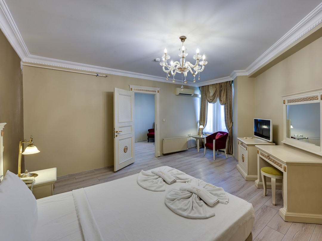 Gure Saruhan Termal Hotel