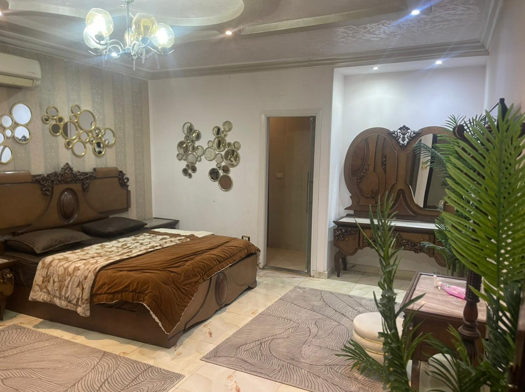 240m fancy 3 bedrooms Special entrance  apartment in a sheikh zayed compound