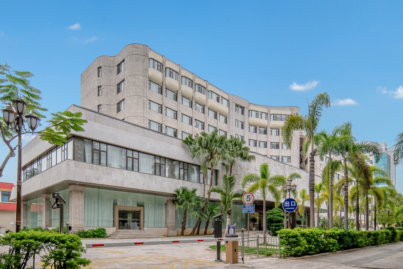 活发大酒店（曼听公园店）-官方