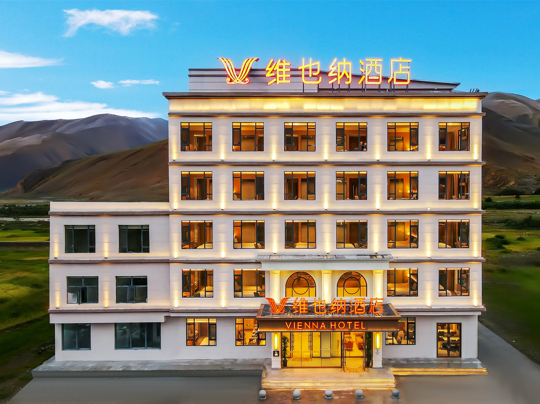 维也纳酒店（珠峰路巴松村店）