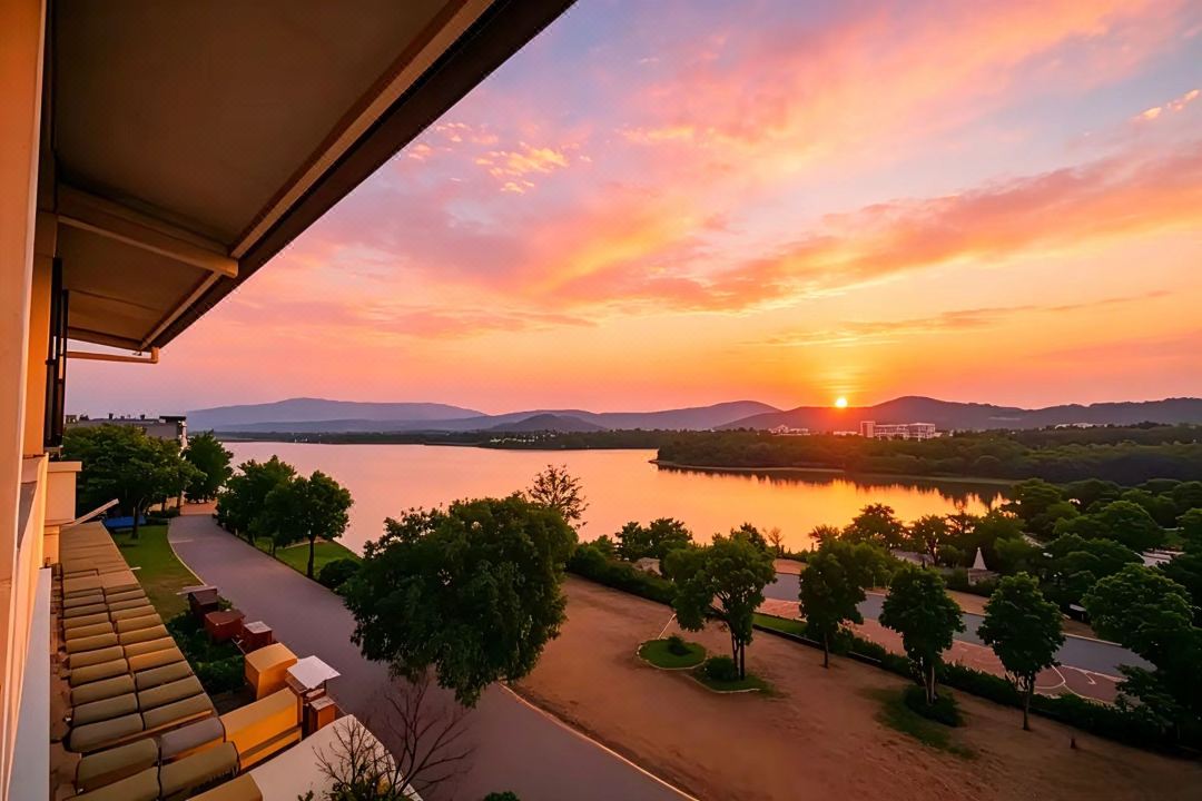 QiqiYunshu· Serendipity·Wind Blowing Sunset Resort (Jianshui Seventeen Holes Bridge Store)