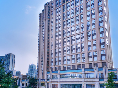 成都宽窄巷子希尔顿欢朋酒店主图