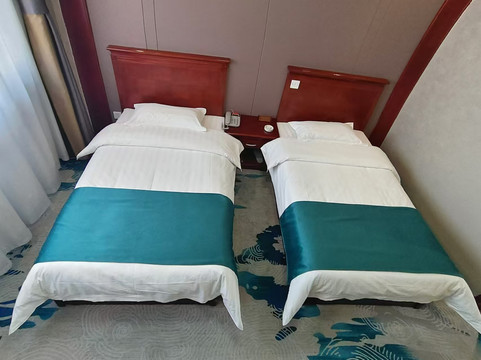 阜平逸美时光酒店