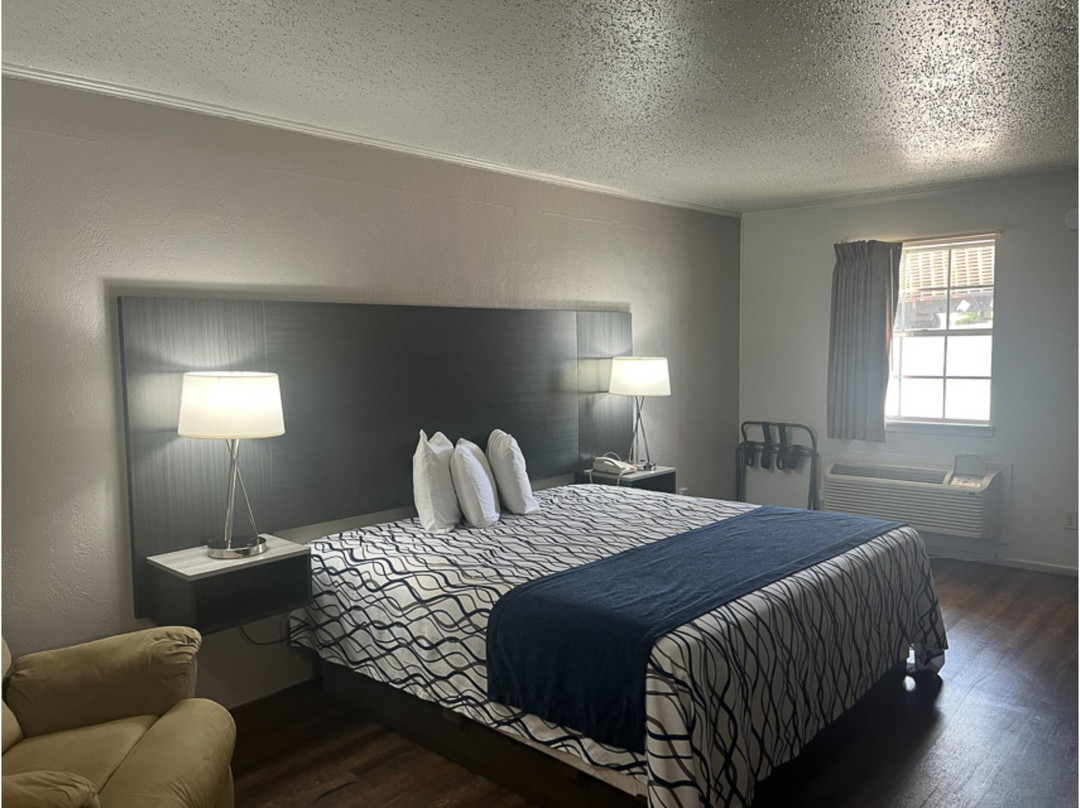 新波士顿6号汽车旅馆, 德克萨斯州