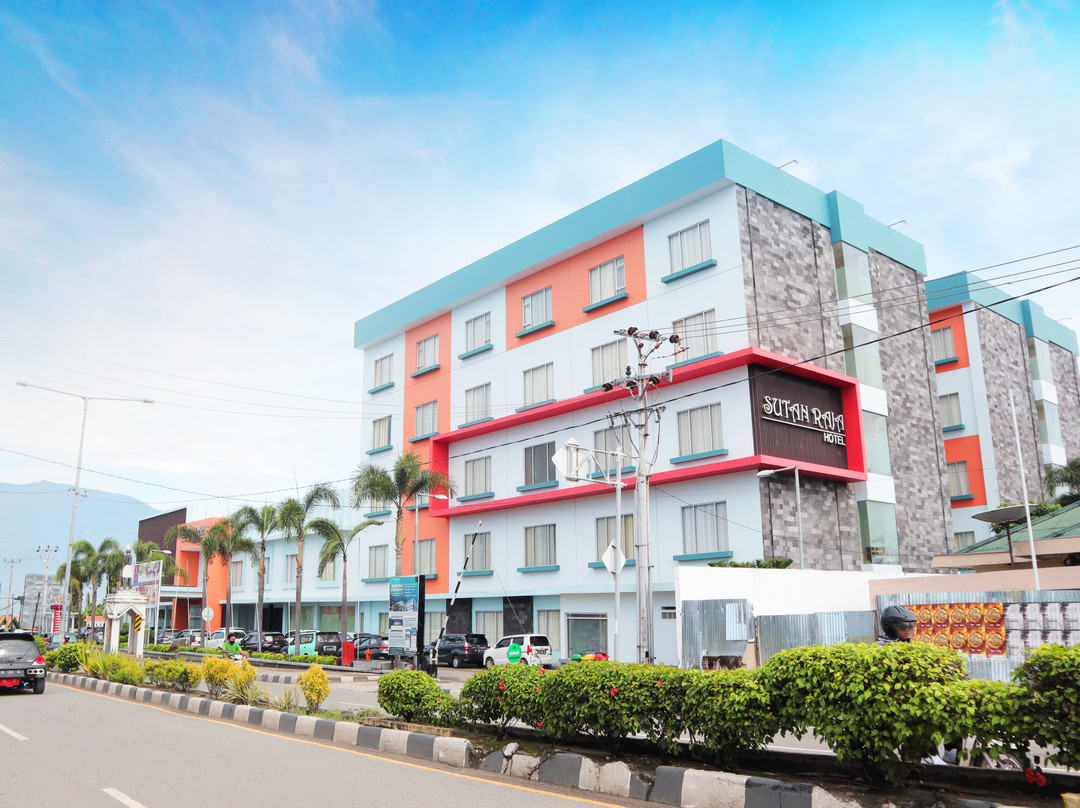 帕卢酒店住宿-Sutan Raja Hotel & Convention