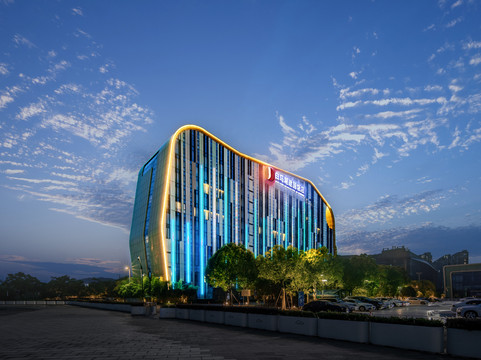 杭州白马湖建国饭店主图