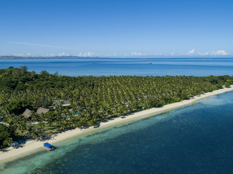 Tavarua Island酒店住宿-罗玛尼岛度假酒店