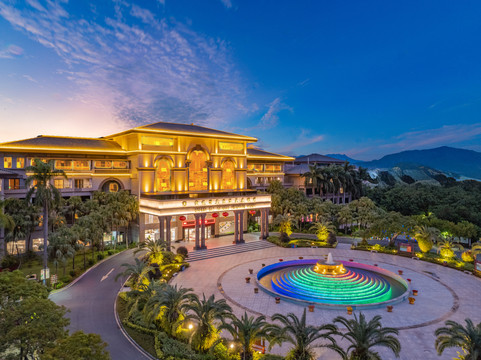 聚龙湾天然温泉度假村