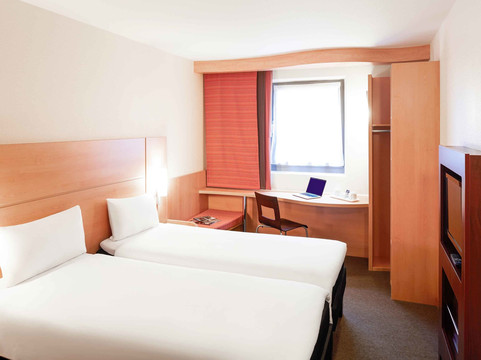 Elstree酒店住宿-ibis London Elstree Borehamwood