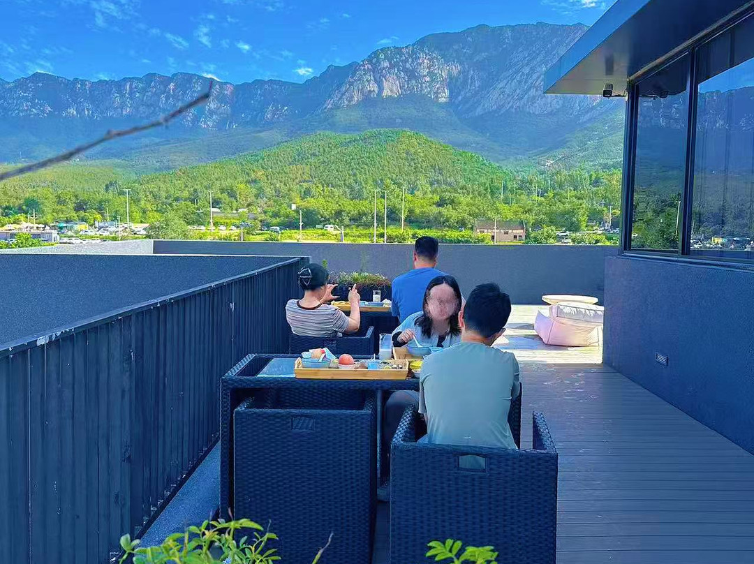 浪里山下·在山边Resort(登封嵩山景区店)