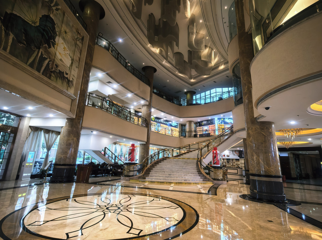深圳君逸国际酒店（横岗四联地铁站店）主图