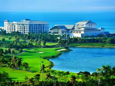 三亚明申高尔夫度假酒店（鹿回头风景区店）主图