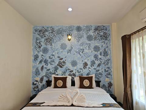 泳池公园度假村-官方