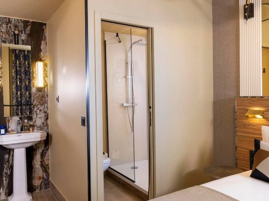 Hotel Le Rocroy Room Type - Twin Room