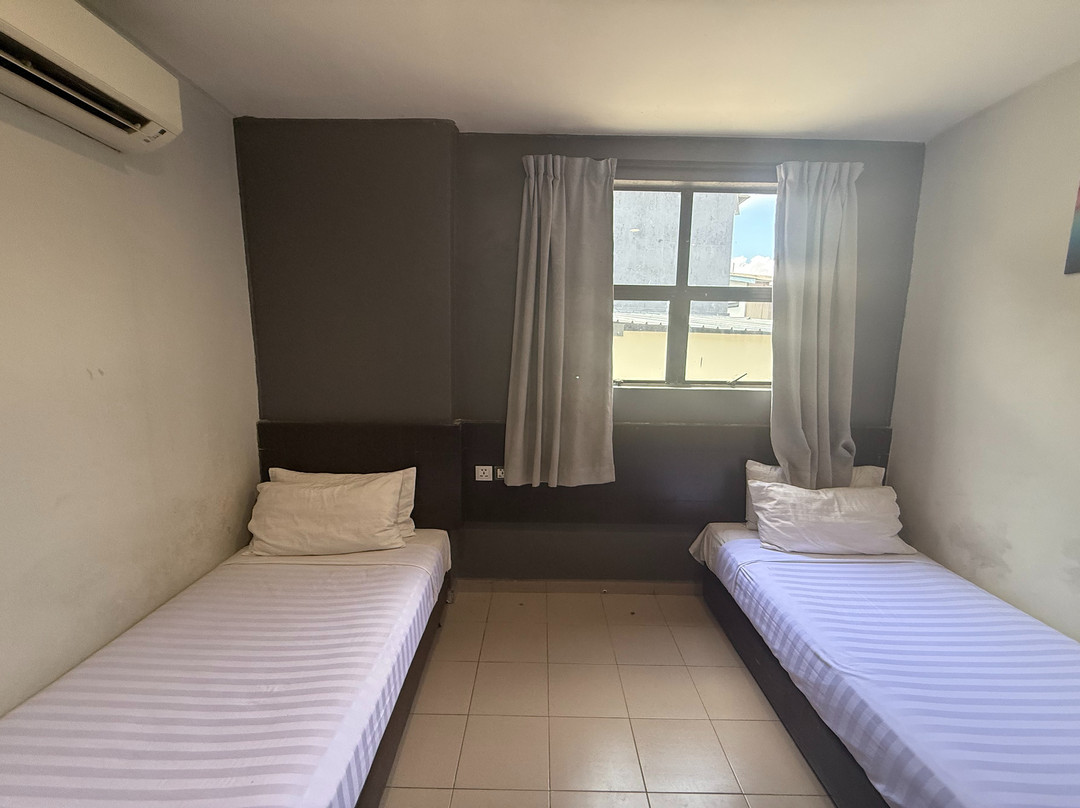 Tiong Nam Hotel