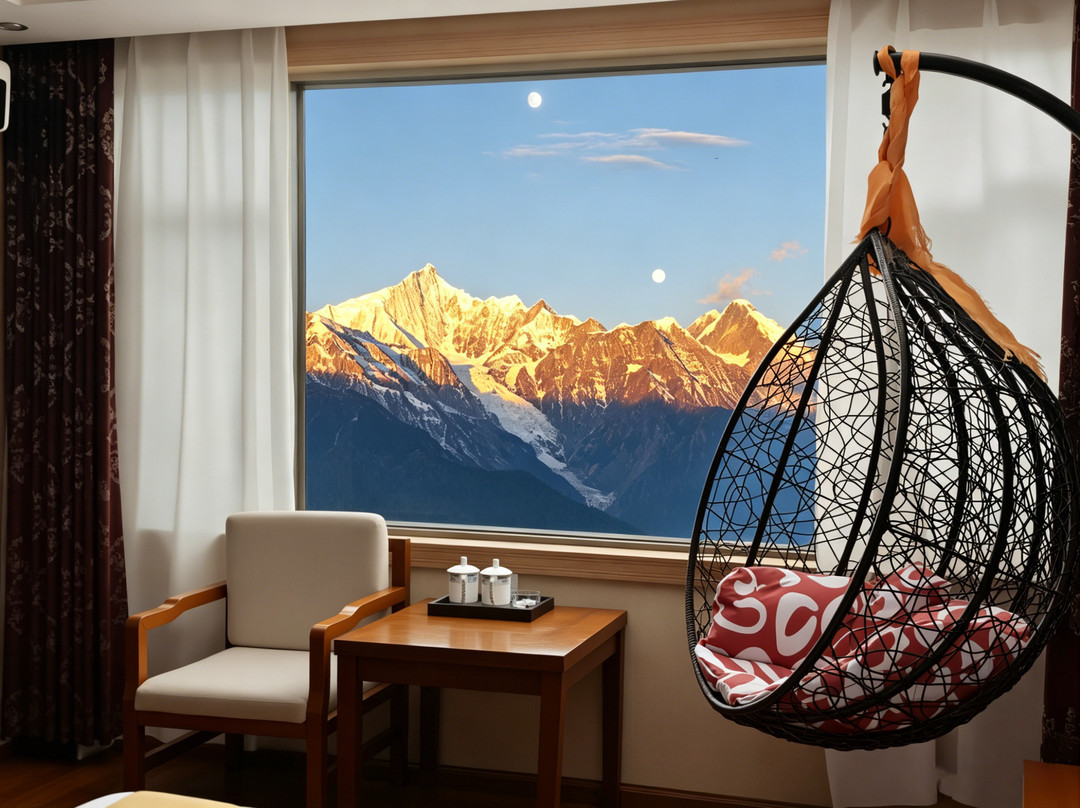 得荣县酒店住宿-品松措酒店