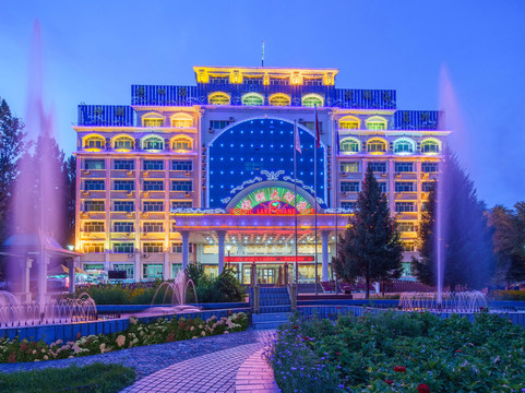 神湖大酒店主图