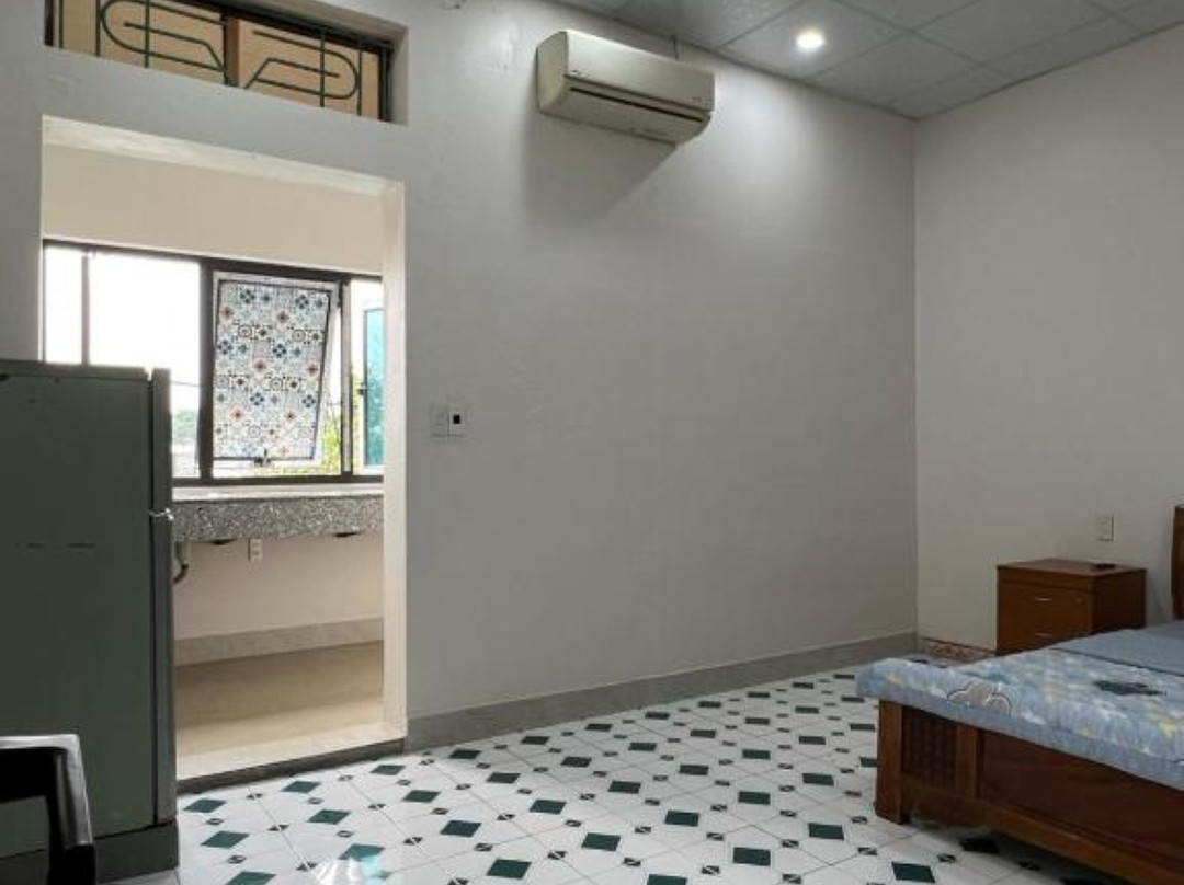 Hung Thanh Riverside Hotel