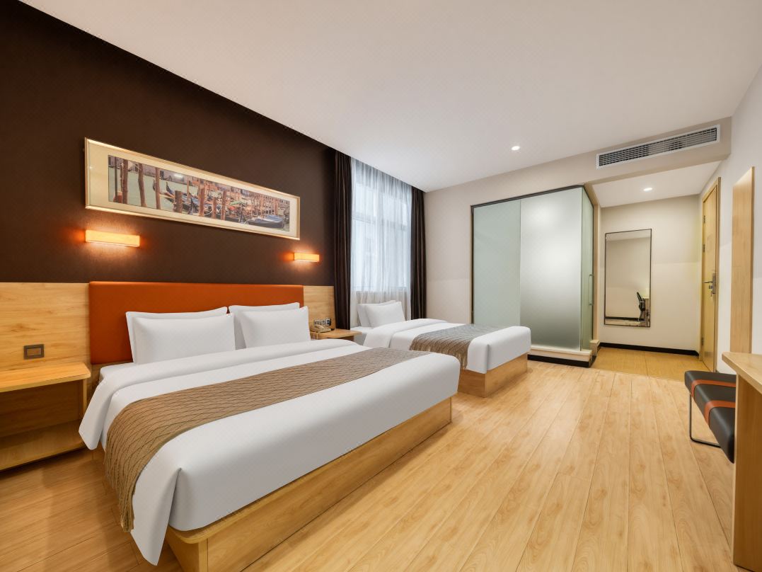 Qixun Youpin Hotel (Nanxun Ancient Town Nanmen Store)
