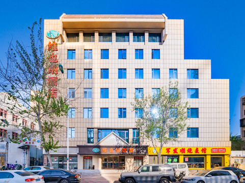 维也纳酒店（天津南京路海光寺地铁站店）主图