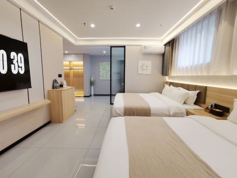 Dream making · Qingning Hotel (Yanji West Station Wanda Plaza Branch)