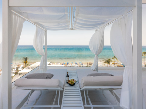 Flamingo Paradise Beach Hotel