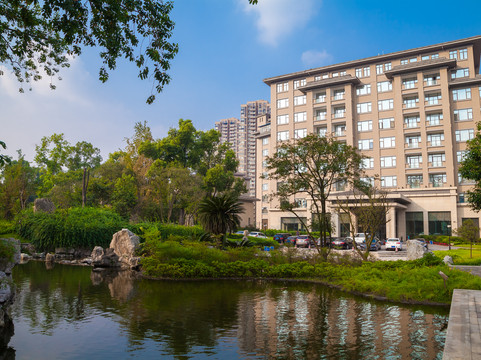 自贡市酒店住宿-檀木林城市名人酒店