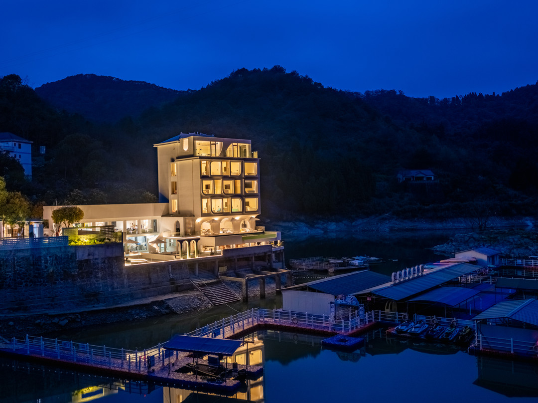 千岛玲珑·红叶湾民宿(千岛湖店)