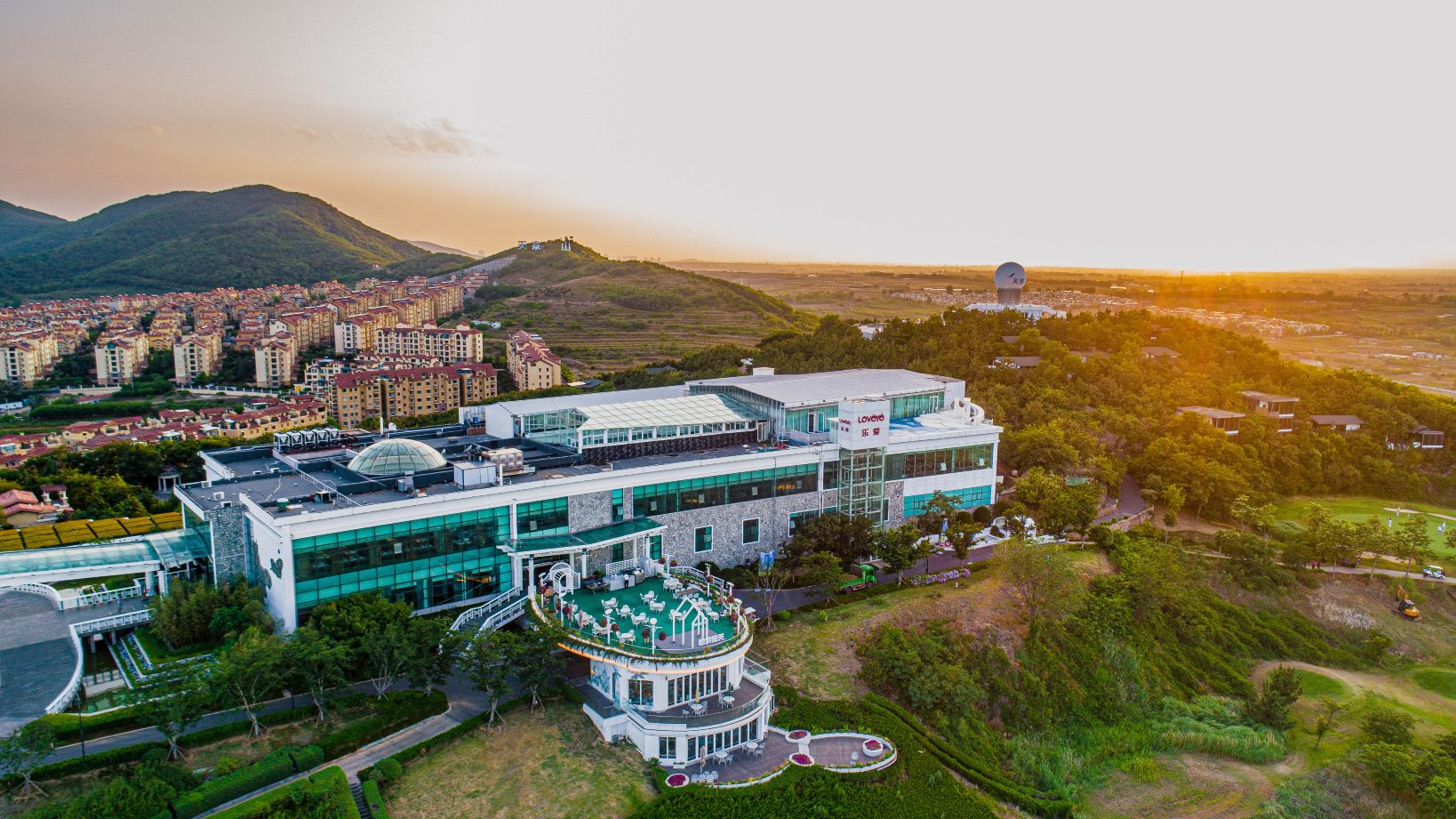 青岛天泰山乐爱温泉艺术酒店-官方