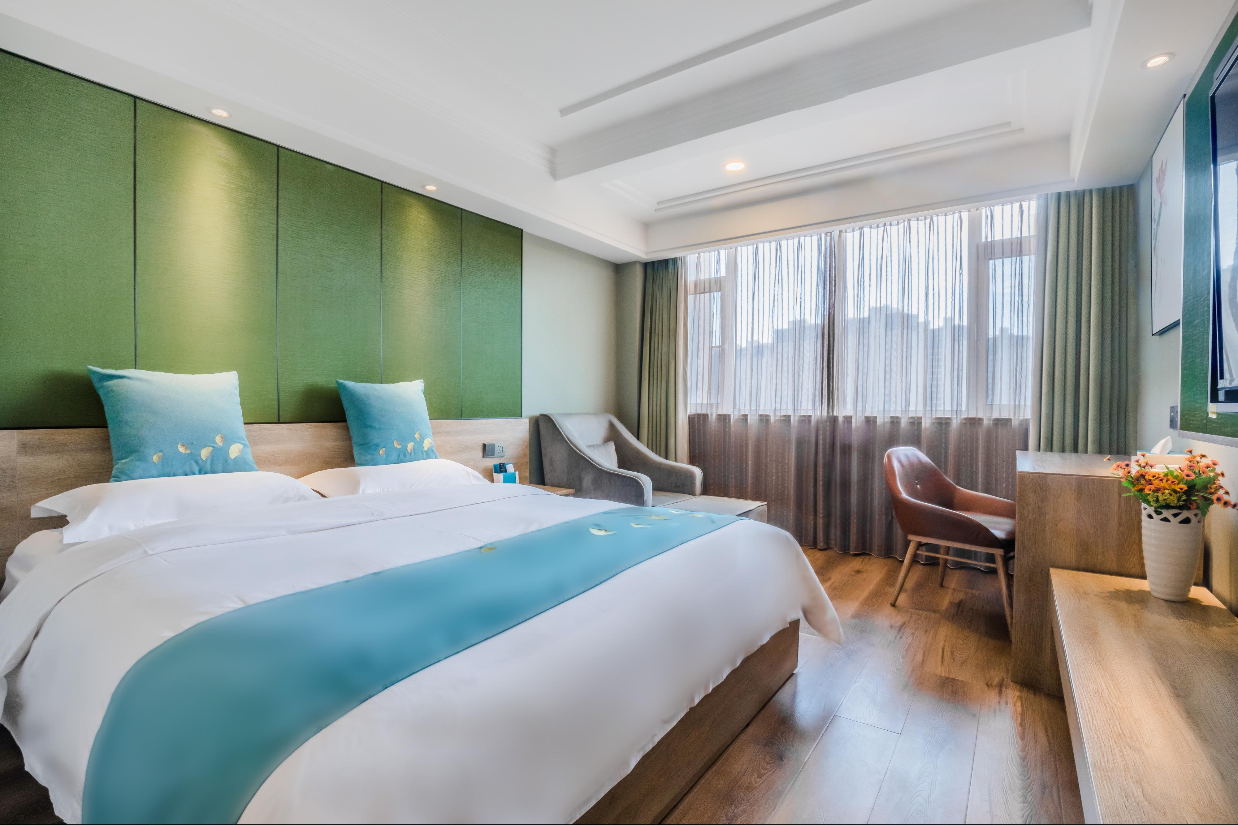 青岛宏运大酒店（黄岛金沙滩度假区店）-官方