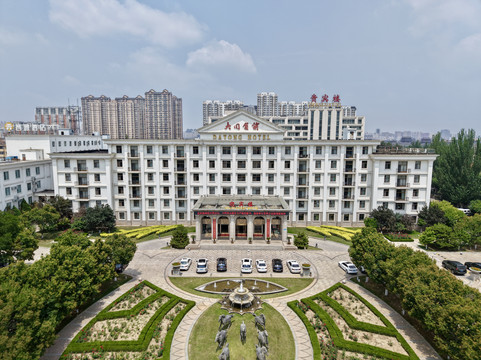 大同市酒店住宿-大同贵宾楼假日酒店
