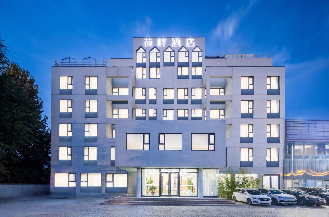 Letus Hotel